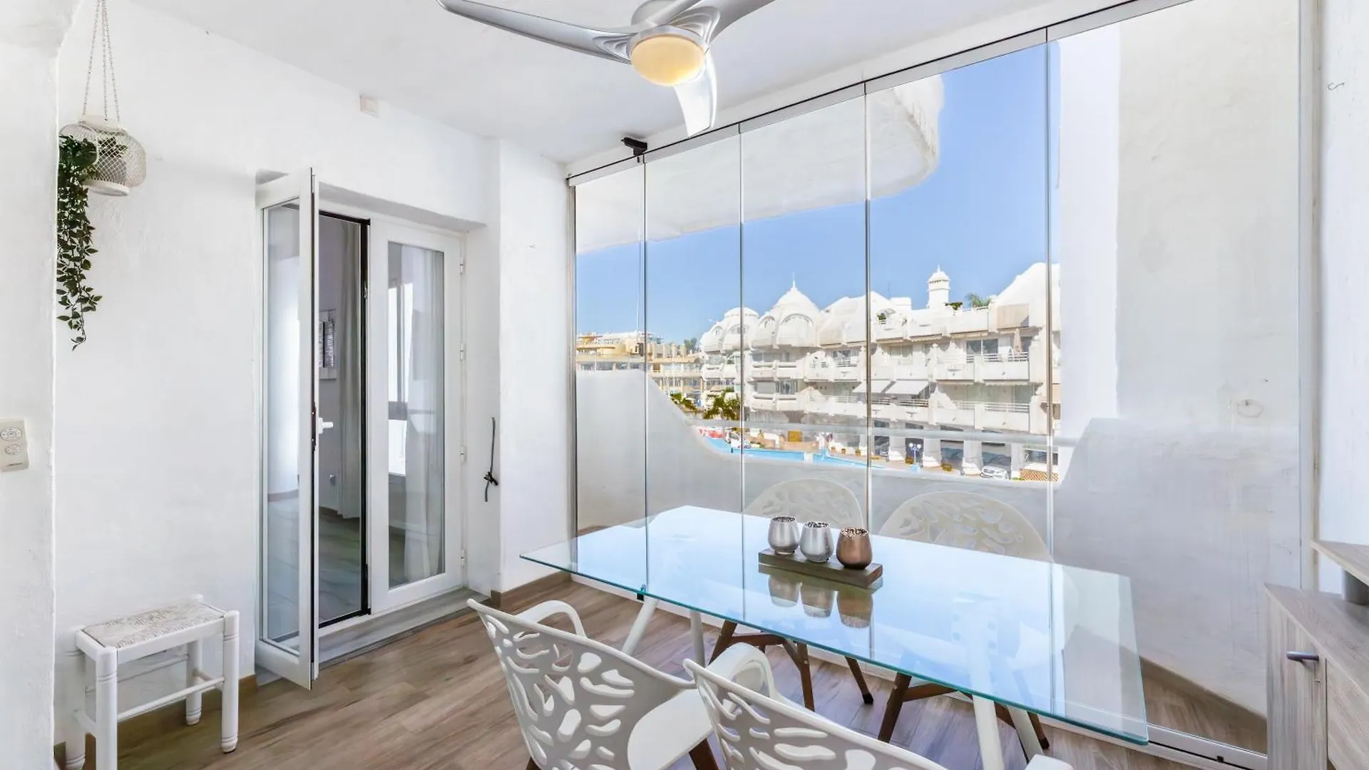 Vb Madeira 1Br By The Marina Apartment Benalmadena